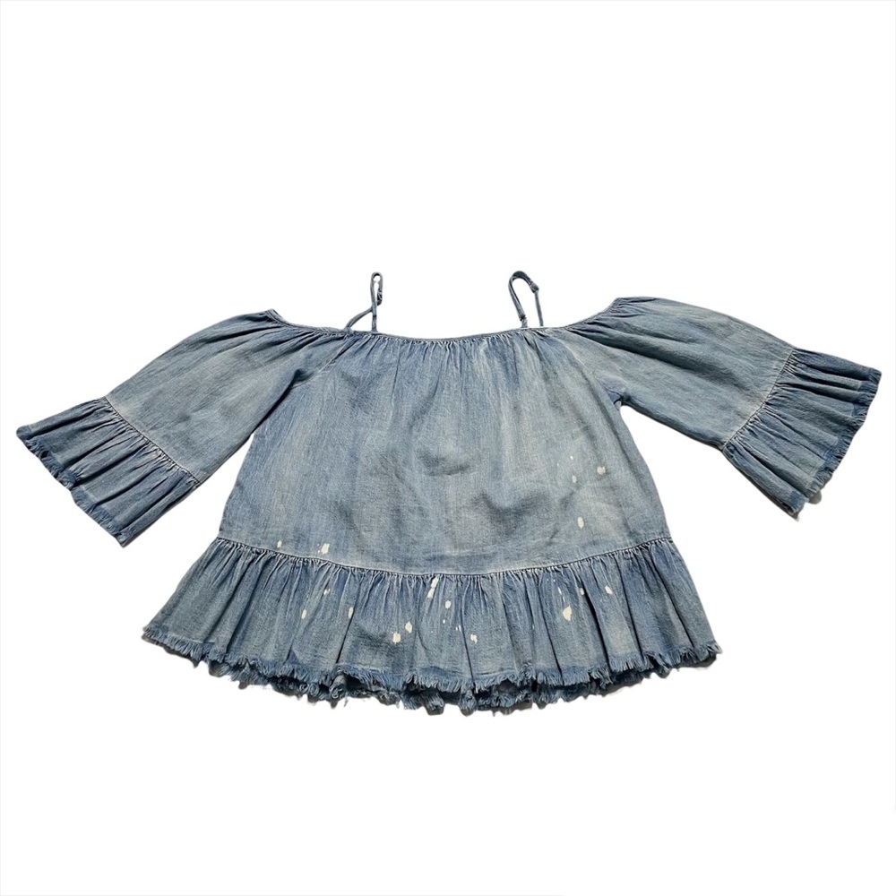 Blank NYC Chambray Distressed Bell Sleeve Open Cold Shoulder Boho Blouse XS - Picture 6 of 6